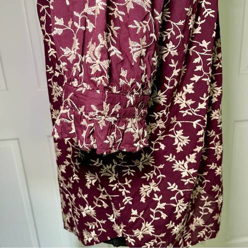 Ann Taylor  NWT Women's Small Maroon Floral Embroidered Blouse Puff Sleeve Ruffle