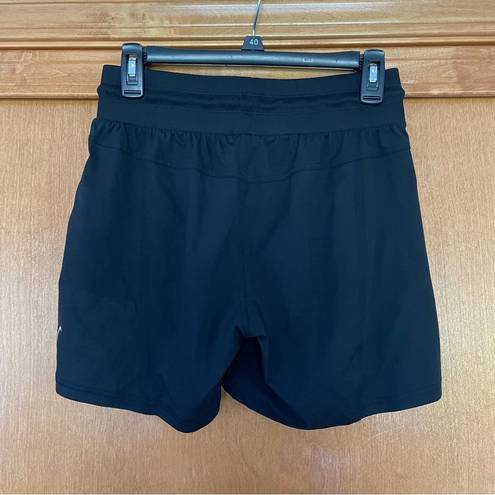 Zyia  Active Canyon Shorts in Black Size Medium