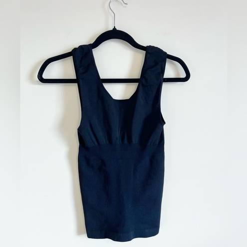 Krass&co Cass and . Invisibellas Shapewear Tank Top- Size L/XL