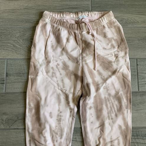 Good American  tie dye joggers