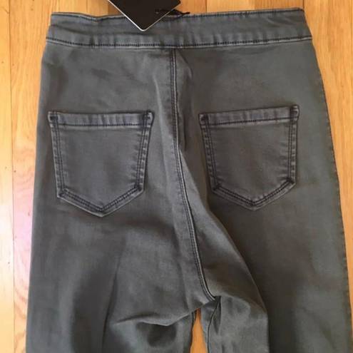 Missguided Khaki High Waisted Jeans Size 4