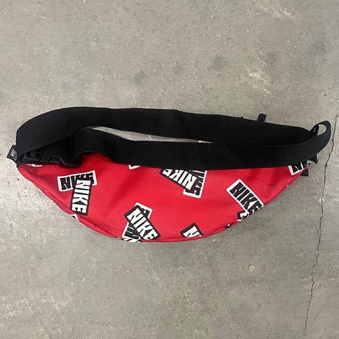 Nike  Sportswear Heritage University Fanny Pack in Red - New With Tags