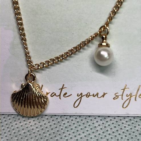 Sea Shell & Faux Pearl Anklet