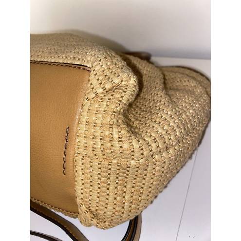 Fossil Vintage  Tan Straw Basket Weave Leather Round Wood Handle Hobo Purse Bag