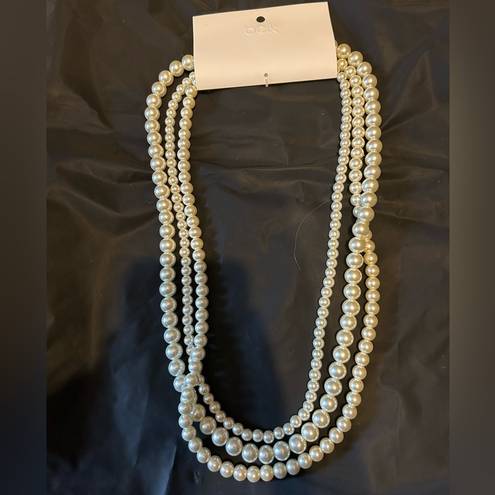 The Row 3 STRAND PEARL NECKLACE 30”- 33”