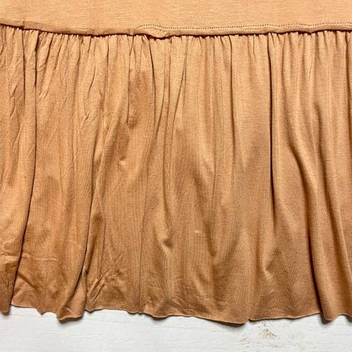 Zenana Premium NWOT -  - Women’s Bronze Flowy Blouse