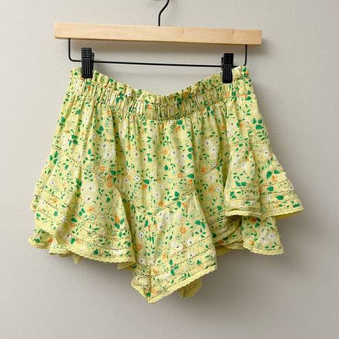 Aerie  rock n ruffle yellow floral lace trim mini skirt skort