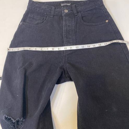 Pretty Little Thing  Black High Rise Distressed Button Fly Demim Jeans EUC Sz