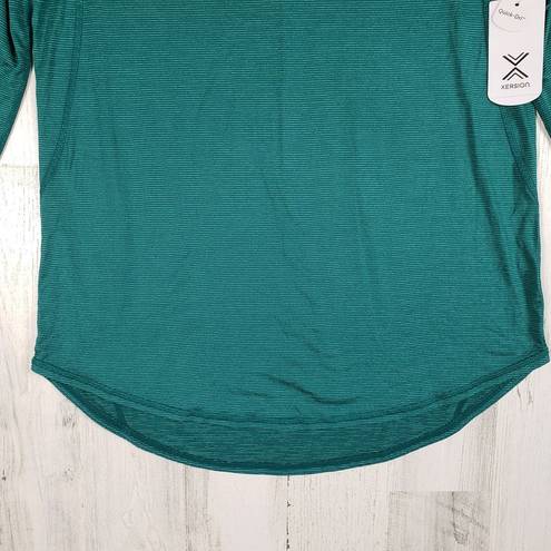 Xersion NWT  Quick Dry Green long Sleeve V-Neck Shirt Women's Size Small