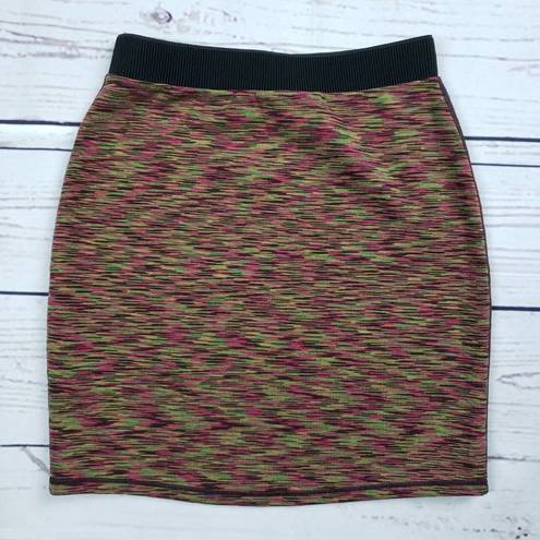 Silence + Noise NWT Urban Outfitters   Mini Static Bodycon Skirt Size Medium