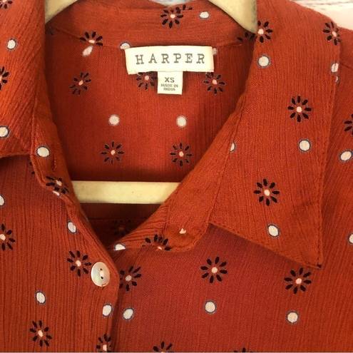 Harper  floral button down blouse xs