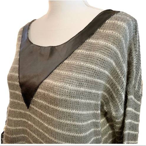 Vintage Havana WOMEN’S  gray stripe elbow patch sweater