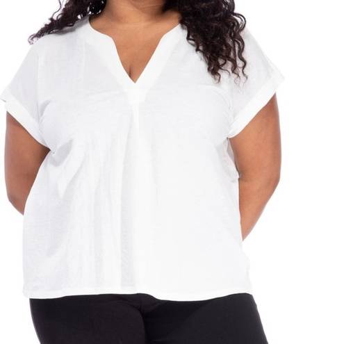 Bobeau 
Split Neck Knit Blouse
White - XL