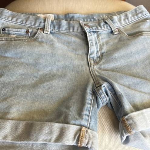 Gap 1969  gap jeans shorts 27 color light blue  length 13