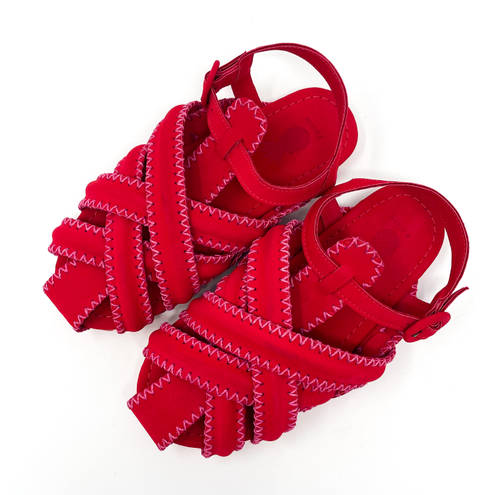 Farm Rio  Red Zig Zag Stitch Sandals 