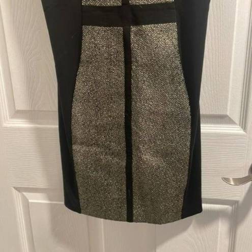 Esley NWT  Black Fitted SILVER metallic Print Bodycon Party Event Dress