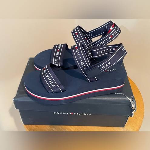 Tommy Hilfiger New!  Adia Slingback Sandal Size 8