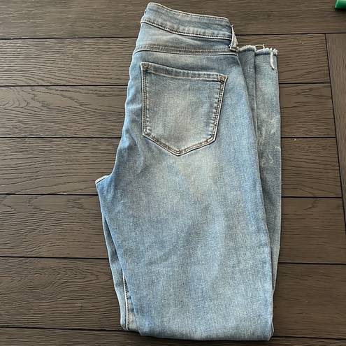 REWASH Mid Rise Jeans In good condition. No flaws noted. Size 5/27