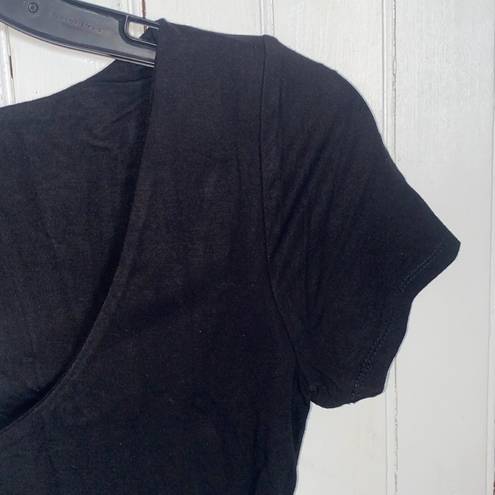 Naked Wardrobe  Scoop Neck Crop Top Black Size M