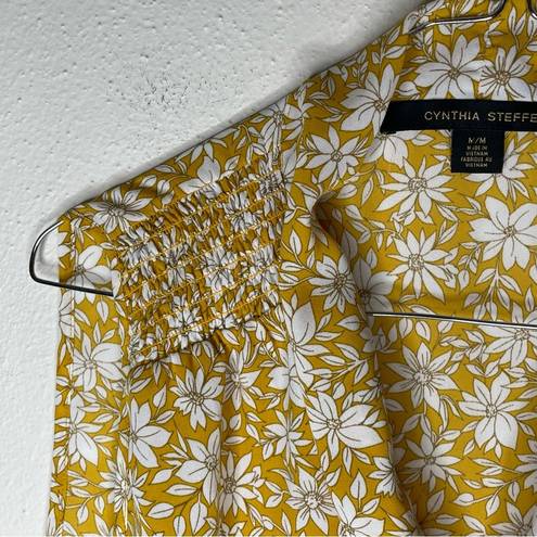 Cynthia Steffe  Yellow White Floral Top Size Medium