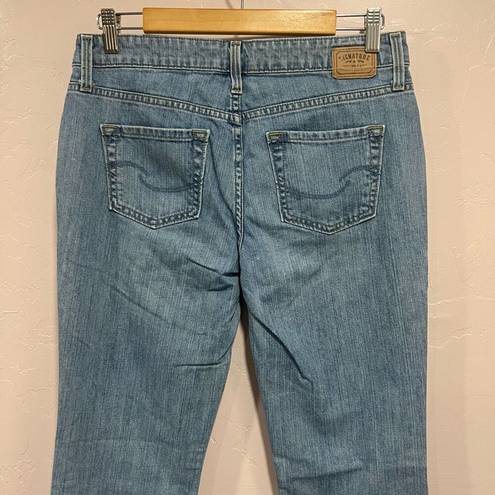 Levi Strauss & CO. Signature By Womens Boot Cut Jeans Blue Low Rise Denim size 6