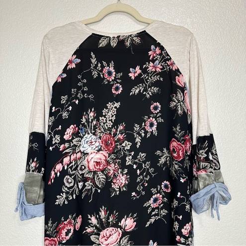 Style & Co  Mixed Media Floral 3/4 Sleeves Top