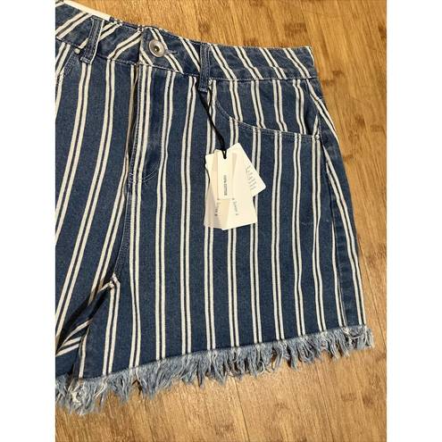 A loves A NWT  Womens Denim Shorts Fringe Cut Off blue jeans stripe sz 29 RV $89