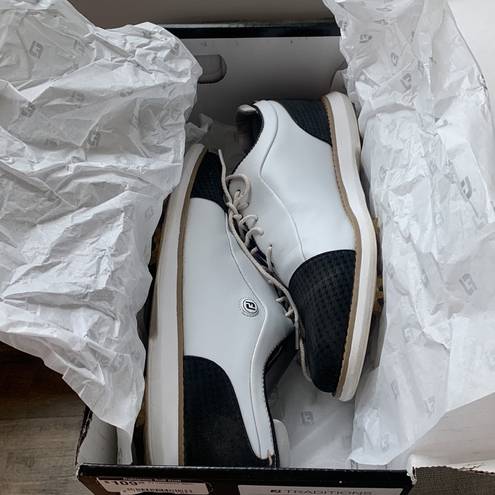 FootJoy  golf shoes