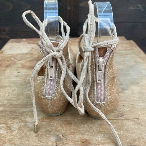 Candie's D'Orsay gold lace-up ballet flat shoes glitter sparkle size 6