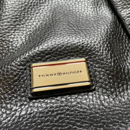 Tommy Hilfiger Like New  Pebbled Leather Satchel Crossbody strap Genuine leather