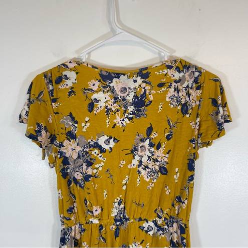 Modcloth  Feeling Fluttery Yellow Floral Top Peplum Size XS