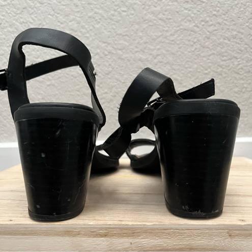 Soda  Black Block Heel Ankle Strap Sandals 8