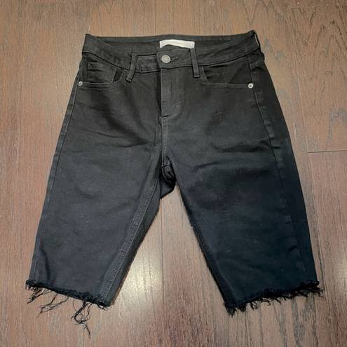 Hidden Jeans  Women’s Black Denim Frayed Hem Bermuda Shorts Size S