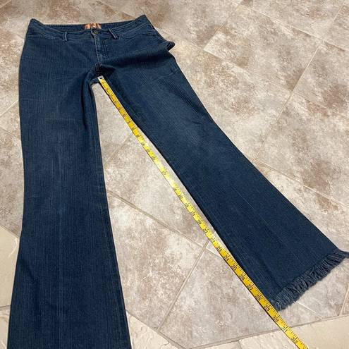 Dana Buchman  Boot Cut Mid Rise Dark Wash Solid Stretch Jeans Women’s 4