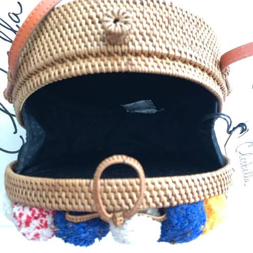 Cleobella  Pom Pom Williamsburg basket round Bag