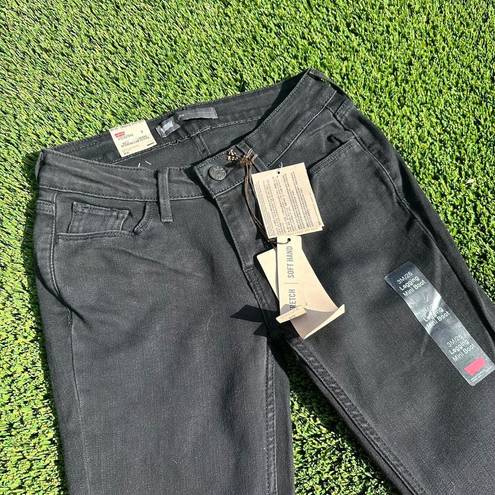 Levi’s Black Low Rise Bootcut Jeans