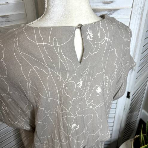 Oak + Fort  Women's Retro Floral Midi Dress Short Dolman Sleeve Taupe Large