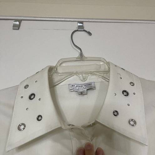 St. John  Sport Ivory White button down collared shirt eyelet hardware size small