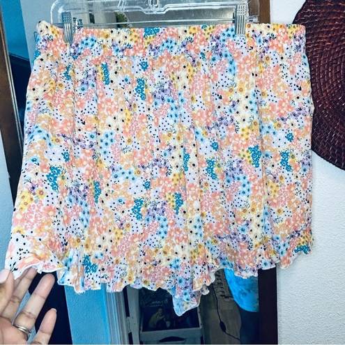  5 inch Gauze High Rise Floral Shorts- Torrid Size 1 (12/14)