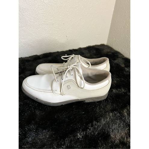 FootJoy  GreenJoys Women’s Golf Shoes Size 8.5 White Gray Leather 48704