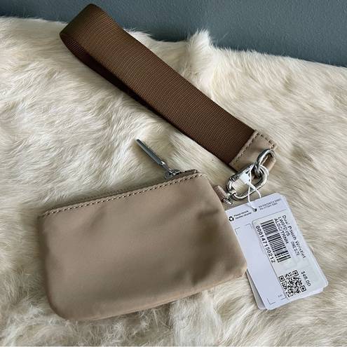 Lululemon  Pouch Wristlet