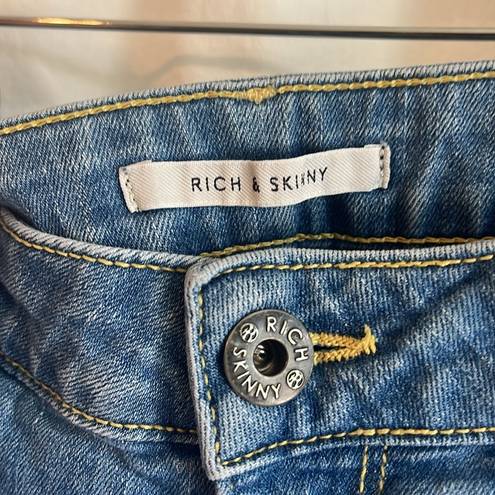 Rich & Skinny  Casual Lighter Medium Wash Low Medium Rise Denim Jean Shorts