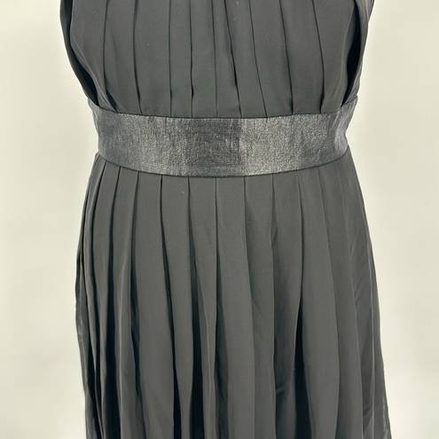 White House | Black Market  Strapless Pleated Bubble Hem Dress Women's Size 10