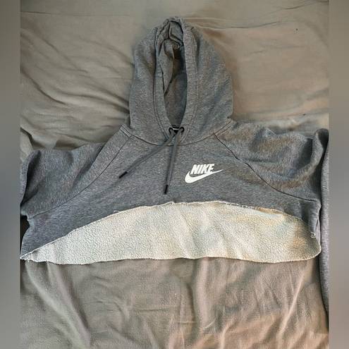 Nike Cropped  hoodie