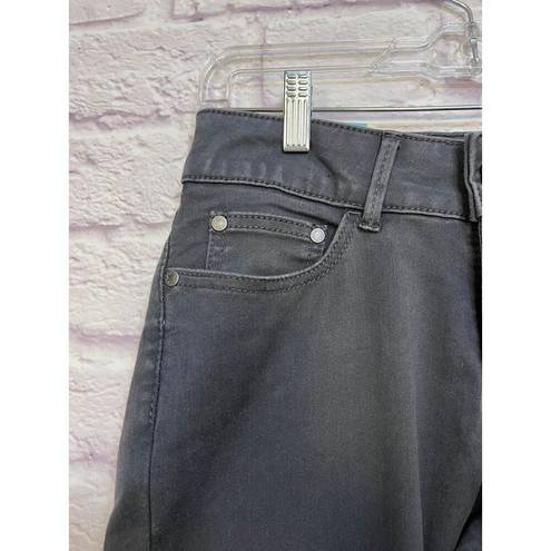 Lee  Riders Skinny Leg Slimming Stretch Jeans Grey Size 8P. NEW