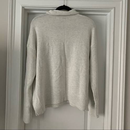 Tahari Turtle neck sweater