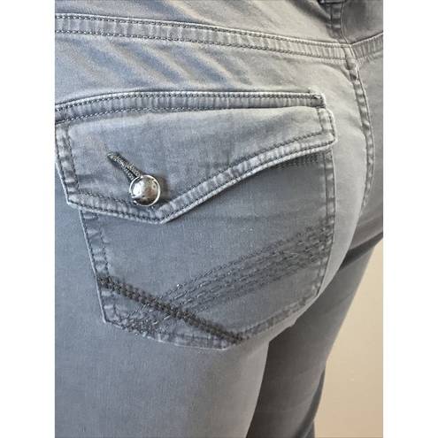 Sonoma  Modern Fit Grey Jean Capri With Zippers On Bottom Of Legs