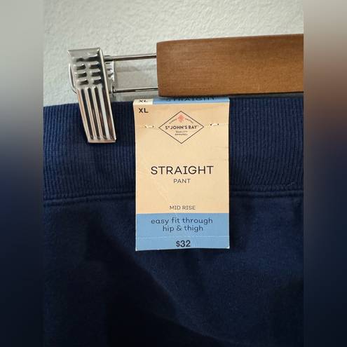 St. John’s Bay NWT XL  Mid-Rise Straight Navy Pants