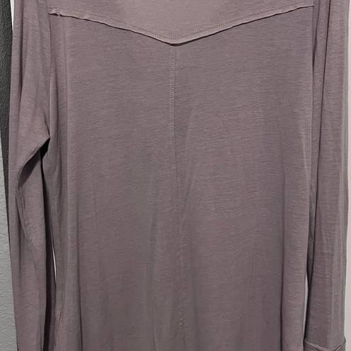 Young Fabulous and Broke  Lilac
Linen Blend Knit Button Top Size medium
