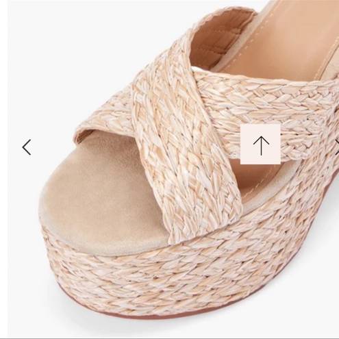 JustFab Wedge    sz. 8      ~NEW in Box~